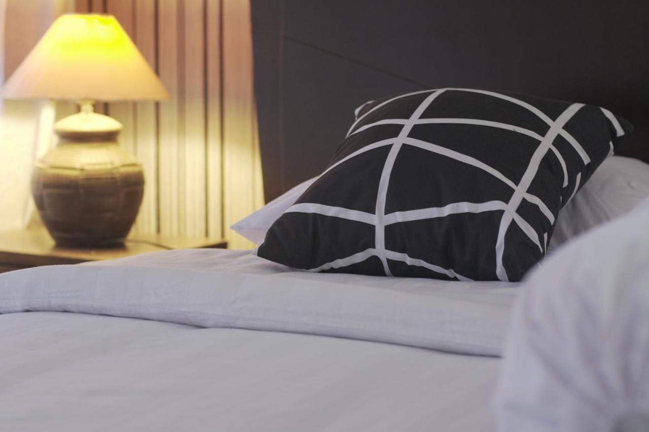 Sayana Homestay Sleman  Zewnętrze zdjęcie